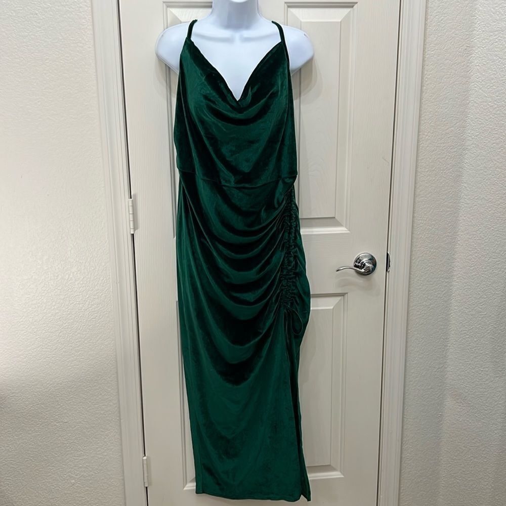 SHEIN Belle Dress Sz 2X Christmas Green Draped Neck Backless Slimming Ruched New